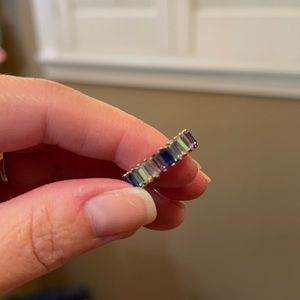 This is a Baublebar Mini Alidia ring